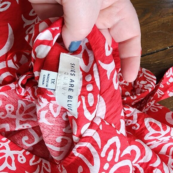 Skies Are Blue Top 1X Red White Puff Sleeve Tie Back - Picture 5 of 5